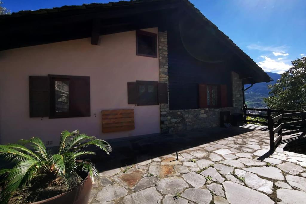 Villa La Maison De Carmen à Aoste Extérieur photo